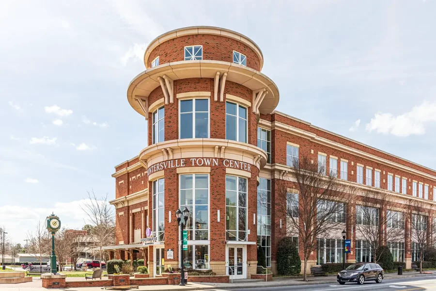 Non-emergency medical transportation rides in Huntersville, North Carolina